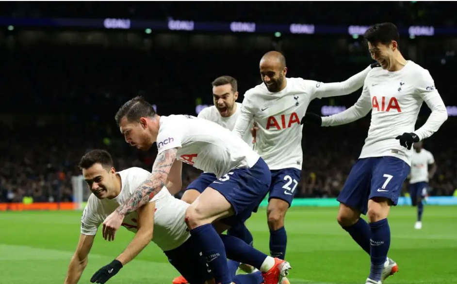 赛前尤文图斯备战英超，官宣签约细节曝光，悬念犹存，训练强度明显提升的简单介绍